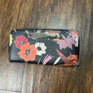 Guess Women’s wallet